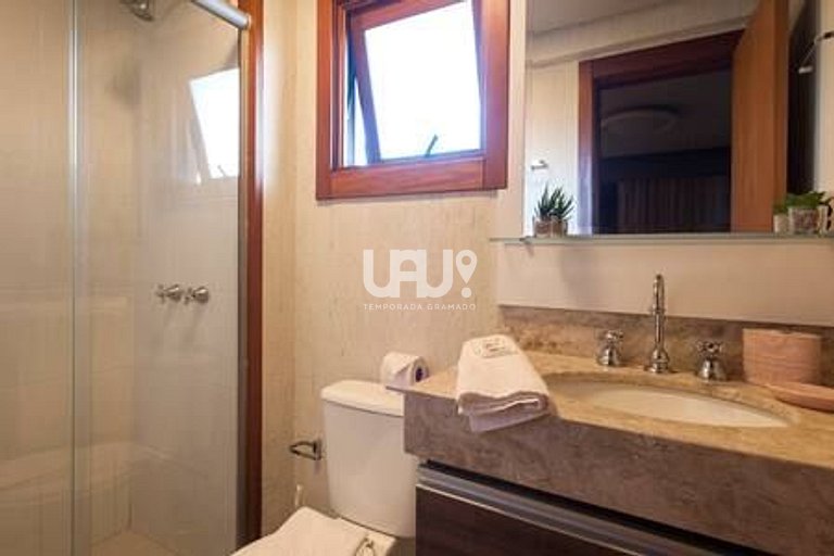 VILLA 303 COBERTURA 3D COM OFURÔ EM CONDOMÍNIO COM PISCINA!