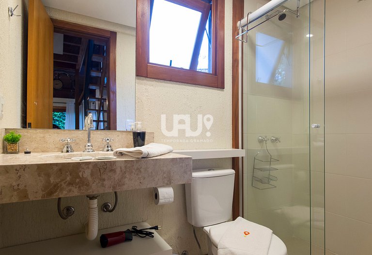 VILLA 309 - 4 DOR (12PAX) EM CONDOMÍNIO COM PISCINA!