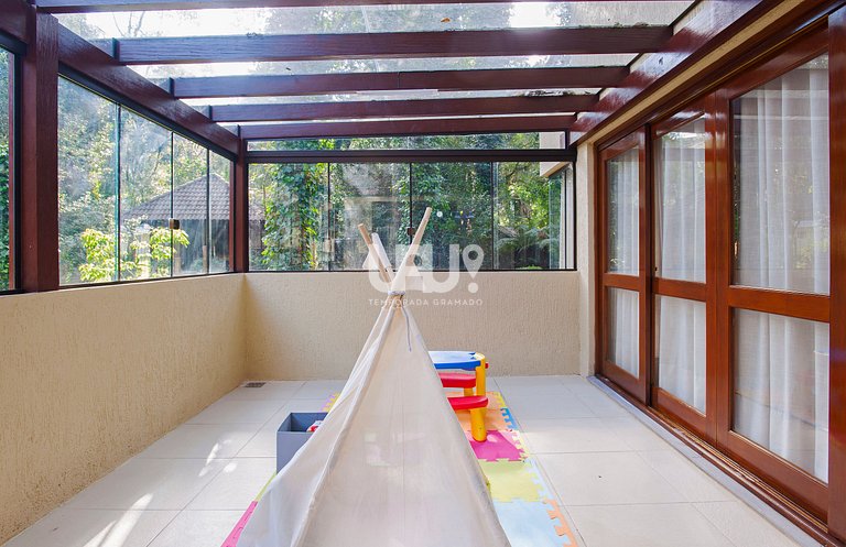 Villa 109 - 2 d em Condomínio com piscina térmica!
