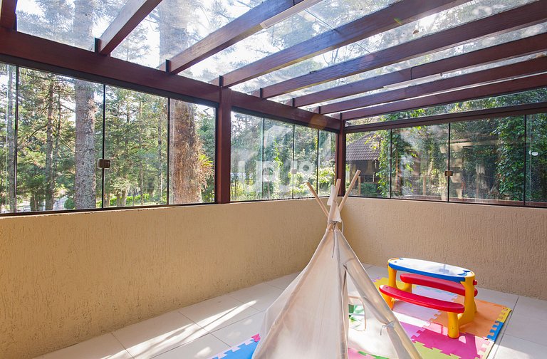 Villa 109 - 2 d em Condomínio com piscina térmica!