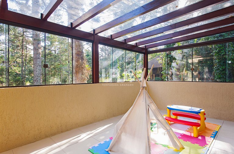 Villa 109 - 2 d em Condomínio com piscina térmica!