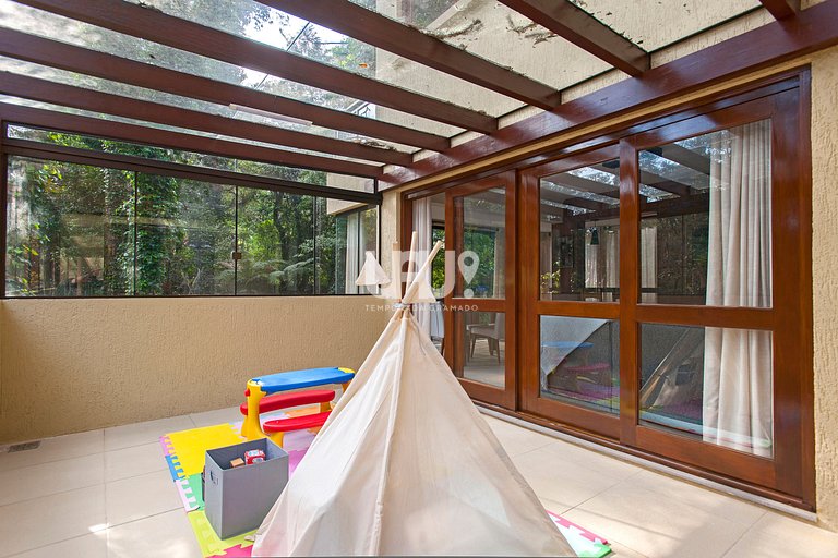 Villa 109 - 2 d em Condomínio com piscina térmica!