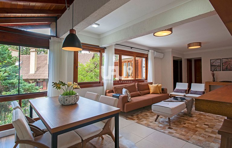 Villa 210 - 2, 9 pax, em Cond. com piscina térmica