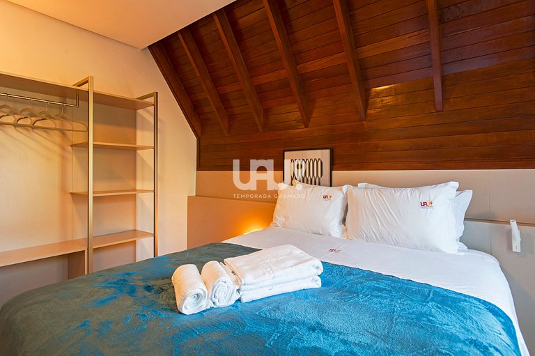 Altos da Bela Vista 504 A - Cobertura com vista para o Vale