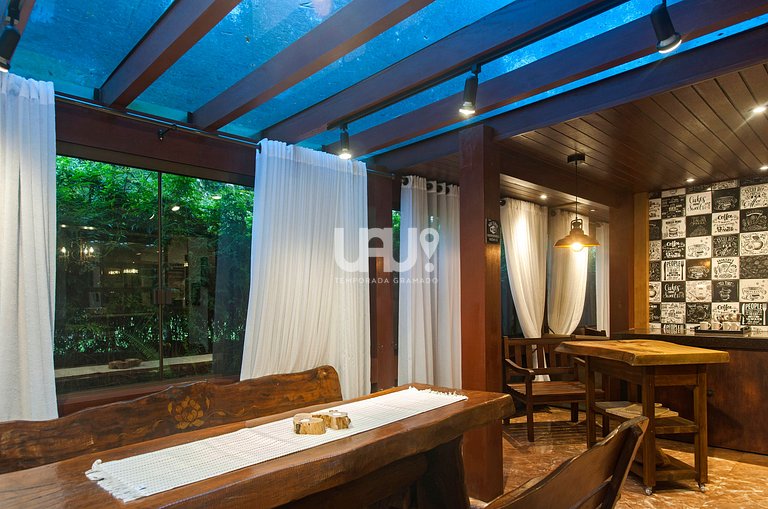 Villa Casa 7- 4d, 15pax, em Condomínio com piscina