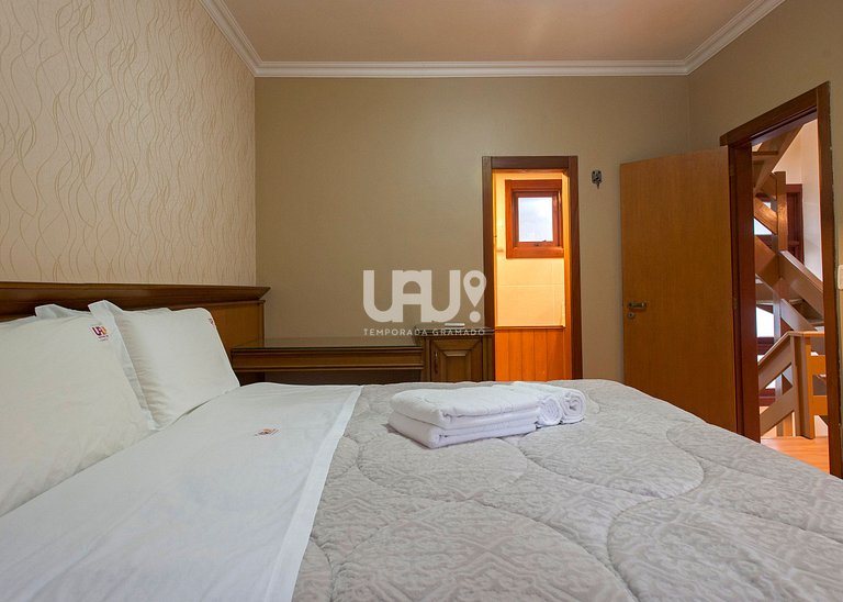 Villa Casa 7- 4d, 15pax, em Condomínio com piscina