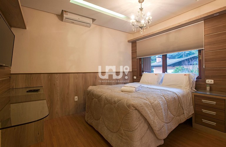 Villa Casa 7- 4d, 15pax, em Condomínio com piscina