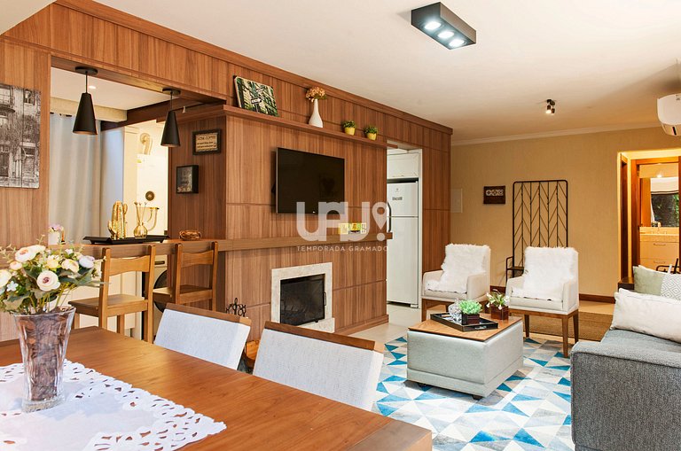 Villa 109 - 2 d em Condomínio com piscina térmica!