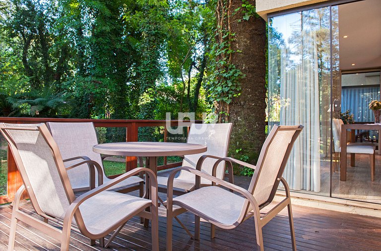 Villa 109 - 2 d em Condomínio com piscina térmica!