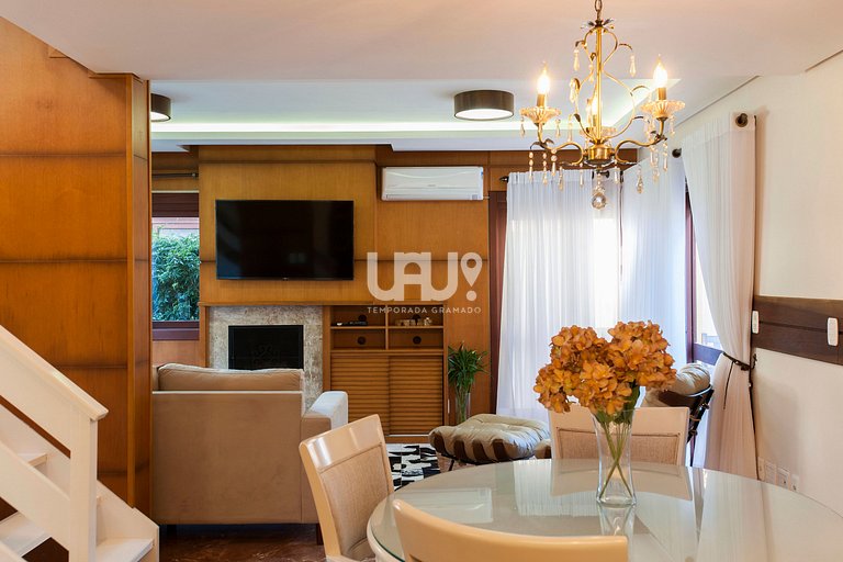Villa Casa 7- 4d, 15pax, em Condomínio com piscina