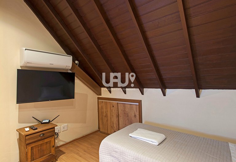 Villa Casa 7- 4d, 15pax, em Condomínio com piscina
