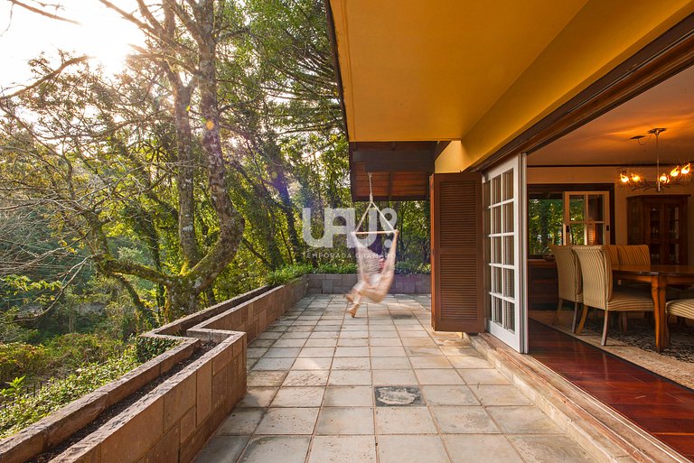 Casa Lago Negro - 5 dormitórios, 18 pax, junto a um dos cart