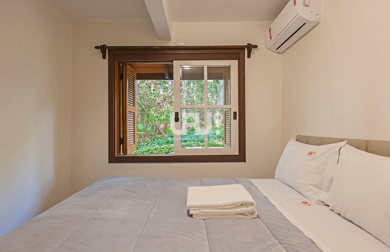 Casa Lago Negro - 5 dormitórios, 18 pax, junto a um dos cart