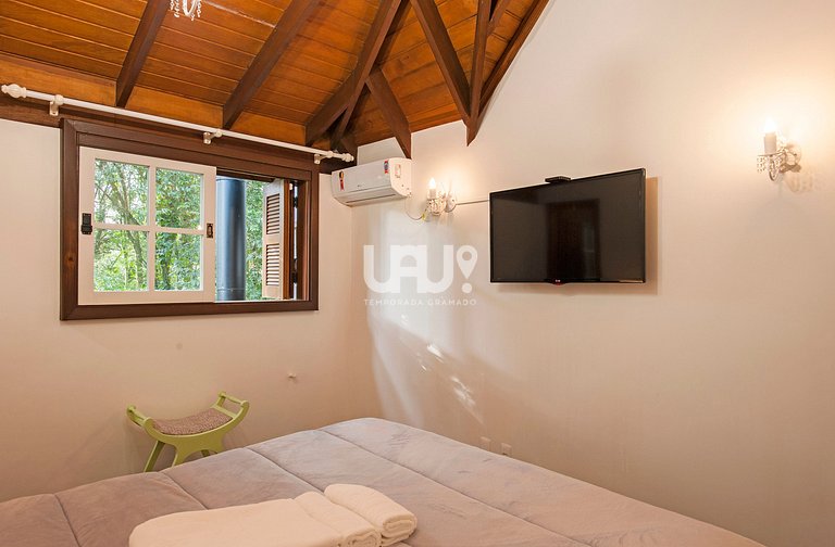 Casa Lago Negro - 5 dormitórios, 18 pax, junto a um dos cart
