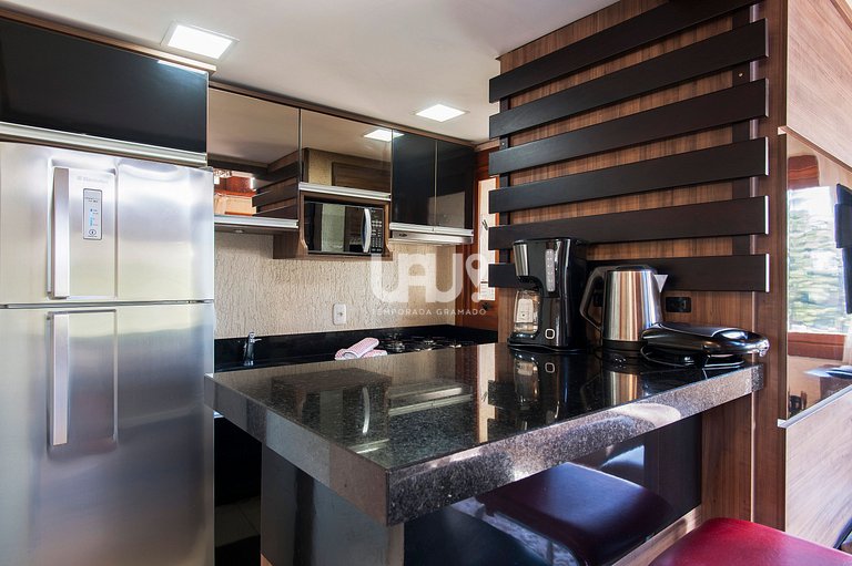 VILLA 303 COBERTURA 3D COM OFURÔ EM CONDOMÍNIO COM PISCINA!