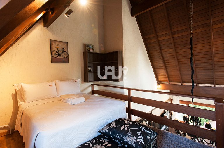 VILLA 303 COBERTURA 3D COM OFURÔ EM CONDOMÍNIO COM PISCINA!