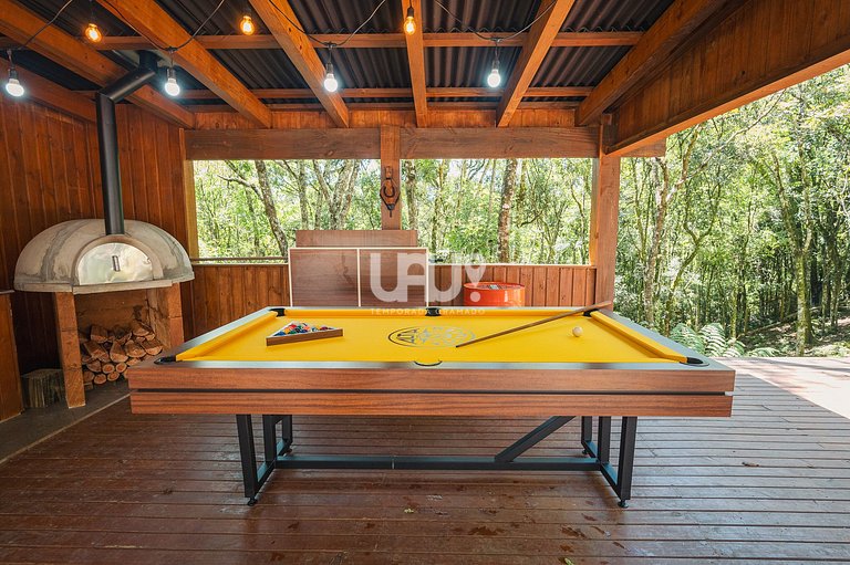 Casa 3Dorm. com piscina, jacuzzi e lago privativo!