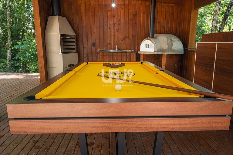 Casa 3Dorm. com piscina, jacuzzi e lago privativo!