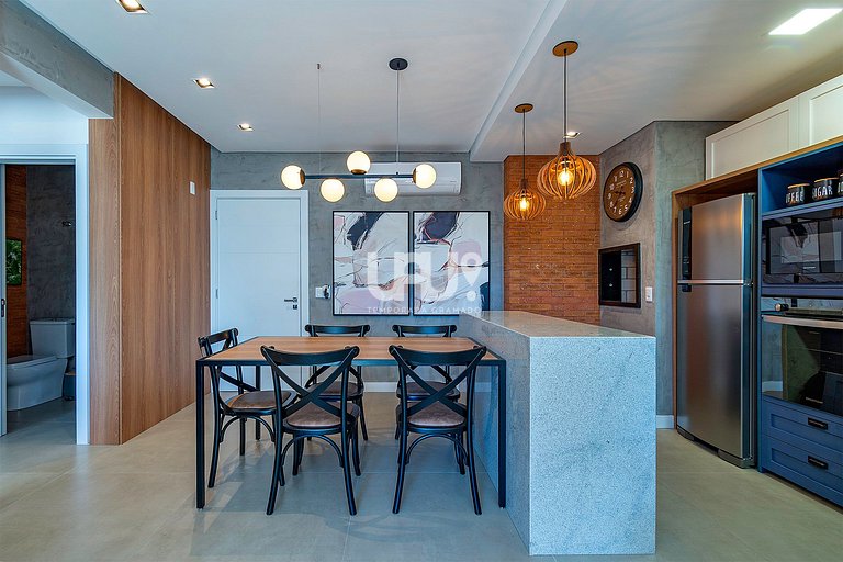 Volo Garden 203 - 2 Suítes com Jacuzzi privativa!