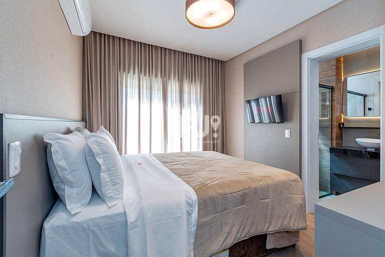 Volo Garden 203 - 2 Suítes com Jacuzzi privativa!