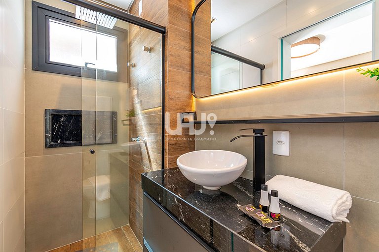 Volo Garden 203 - 2 Suítes com Jacuzzi privativa!