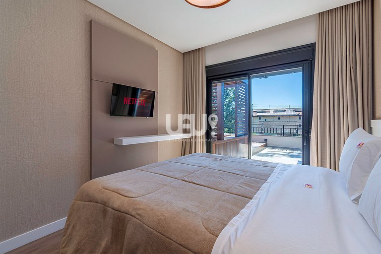 Volo Garden 203 - 2 Suítes com Jacuzzi privativa!