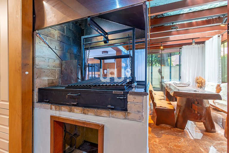 Villa Casa 7- 4d, 15pax, em Condomínio com piscina