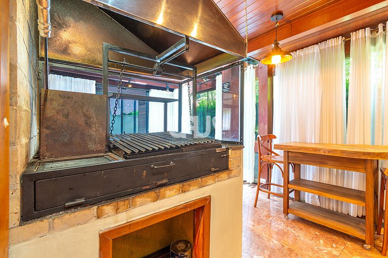 Villa Casa 7- 4d, 15pax, em Condomínio com piscina