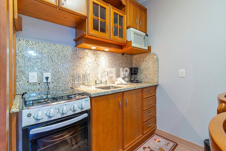 Gramado Village 608 - 4 pax Em cond. com piscina!