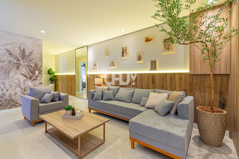 Jardim nada Secreto - 4 Dorm, 15 pax, no Centro!