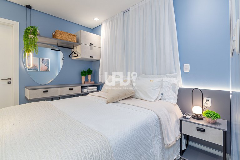 Jardim nada Secreto - 4 Dorm, 15 pax, no Centro!