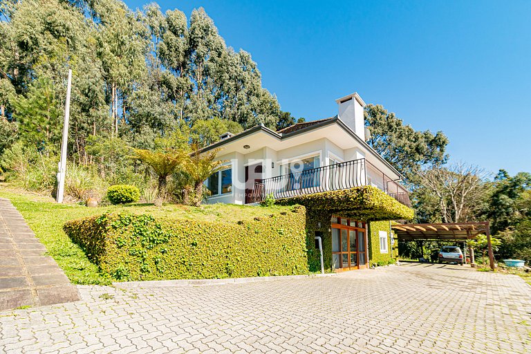 Casa Vale das Colinas - 3 Dorm. com linda vista!