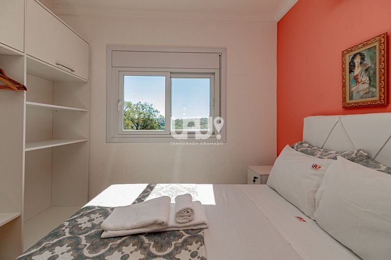 Casa Vale das Colinas - 3 Dorm. com linda vista!