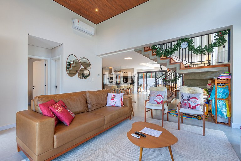 Casa Acqua Malbec - 4 suítes e piscina privativa!