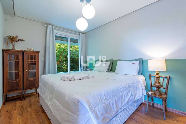 Flores da Montanha 403C - 3 suítes na Borges!