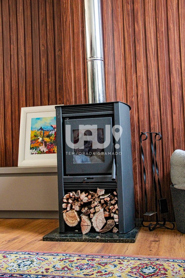 No coração de Gramado | 3 suítes+lareira+tudo a pé