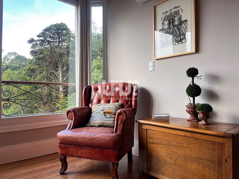 No coração de Gramado | 3 suítes+lareira+tudo a pé