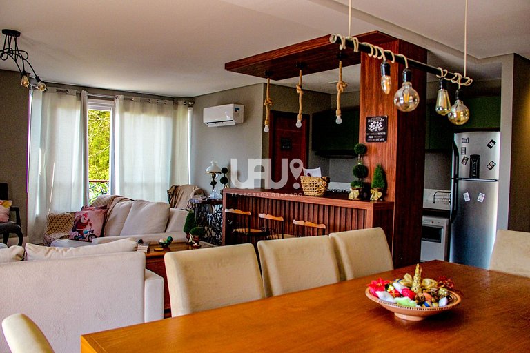 No coração de Gramado | 3 suítes+lareira+tudo a pé