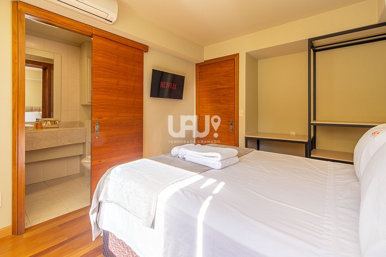Mansão Bela Vista - 7 Suítes com Vista do Vale!