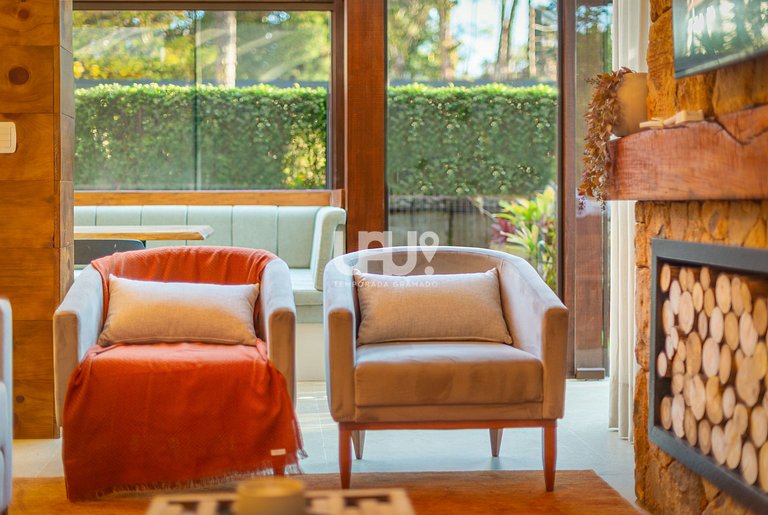 Casa Araucária - Spa privativo, piscina e sauna!